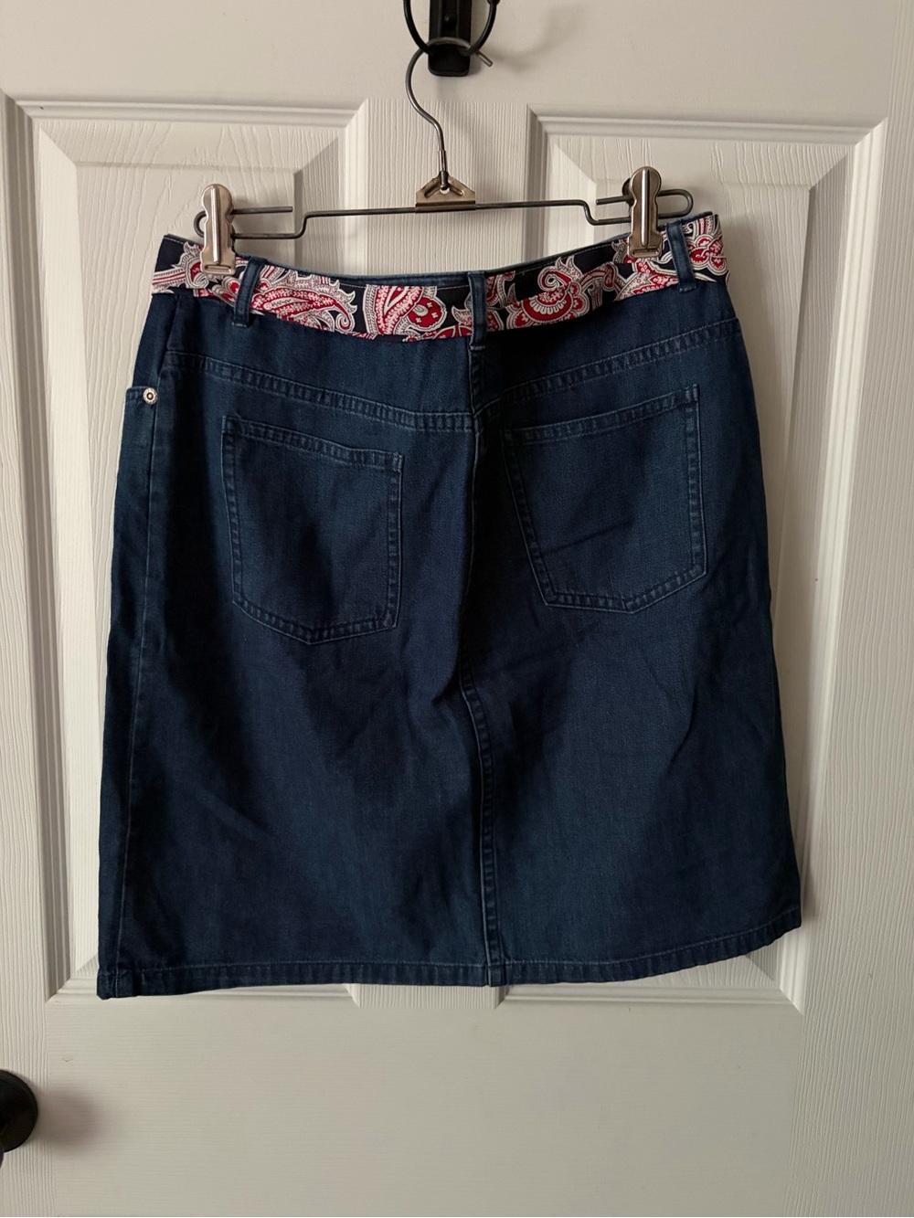 Denim Skirt With Paisley / Bandana Belt By Charter Club Women’s Size 8P - Picture 2 of 5